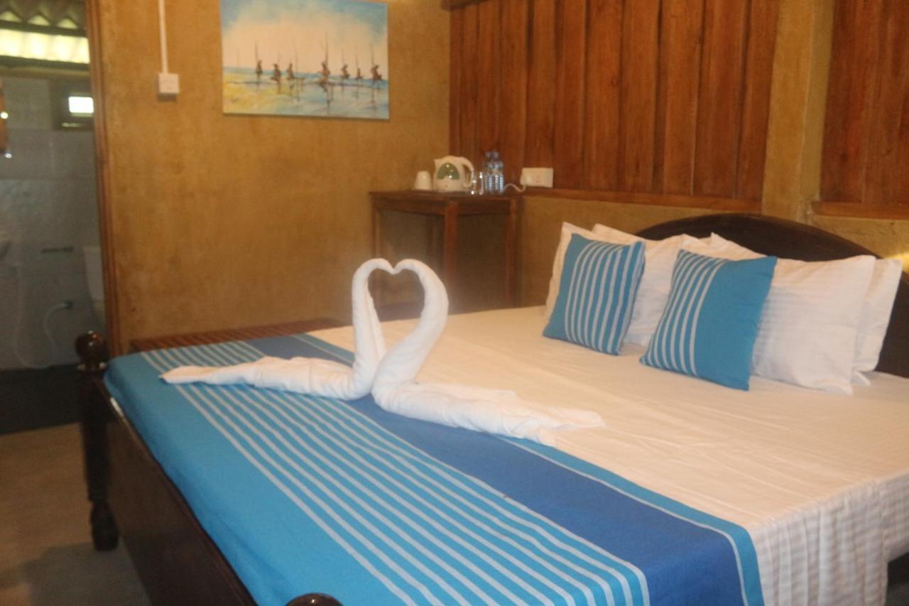Beach Rip Rap Cabana And Guest Otel Galle Dış mekan fotoğraf