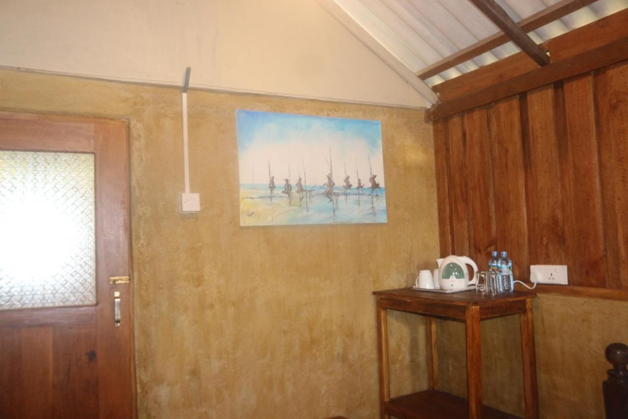 Beach Rip Rap Cabana And Guest Otel Galle Dış mekan fotoğraf